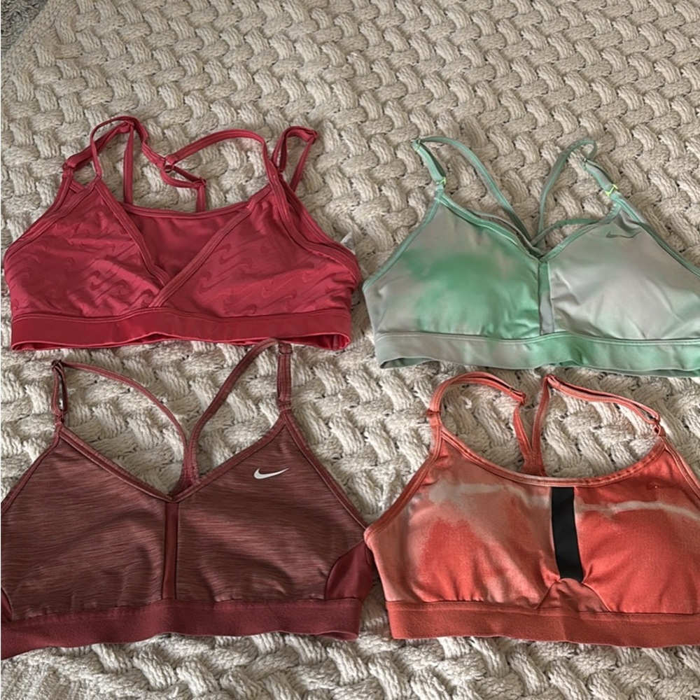 Nike Women's Sports Bra Set